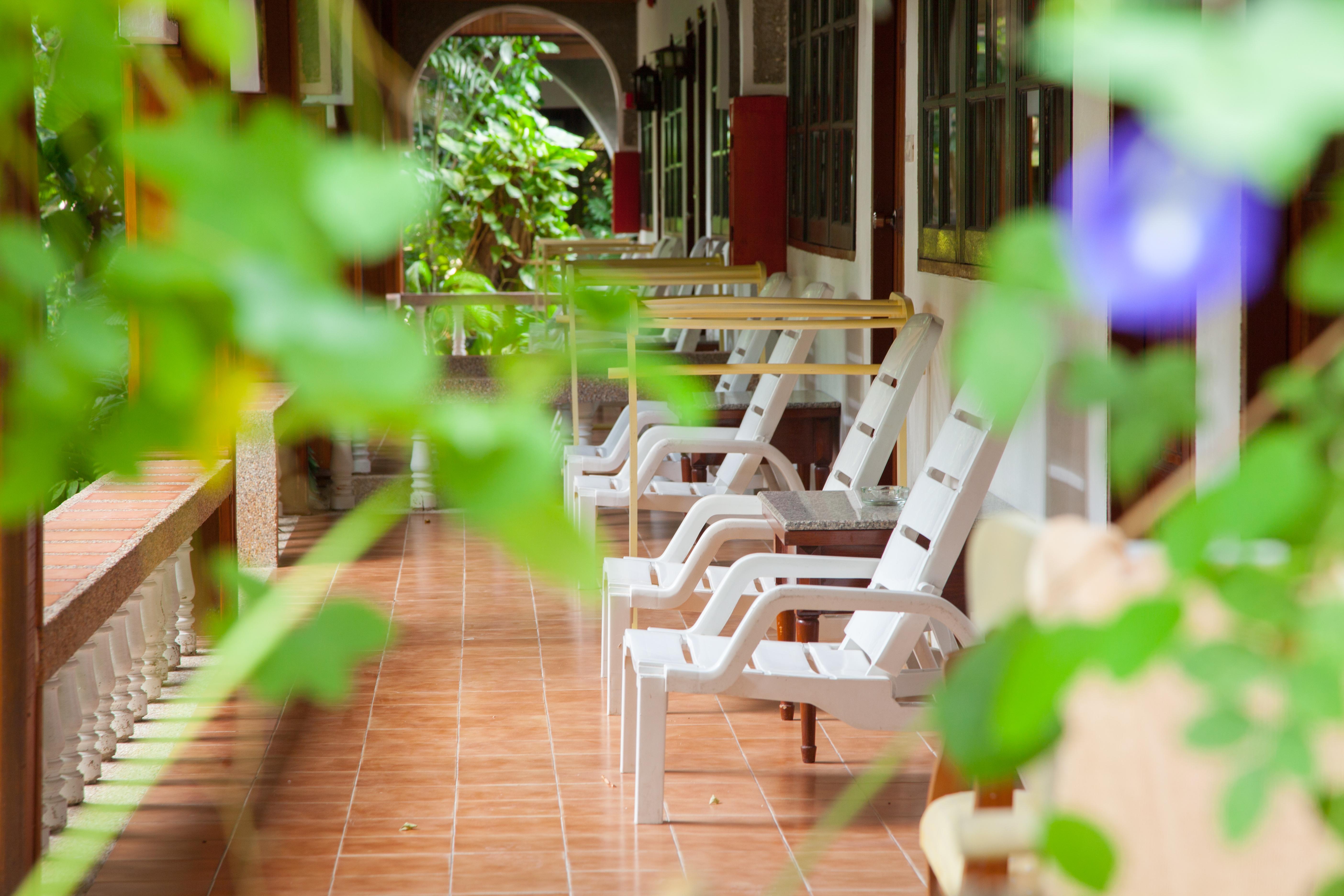Tropica Bungalow Beach Hotel Patong Exterior foto