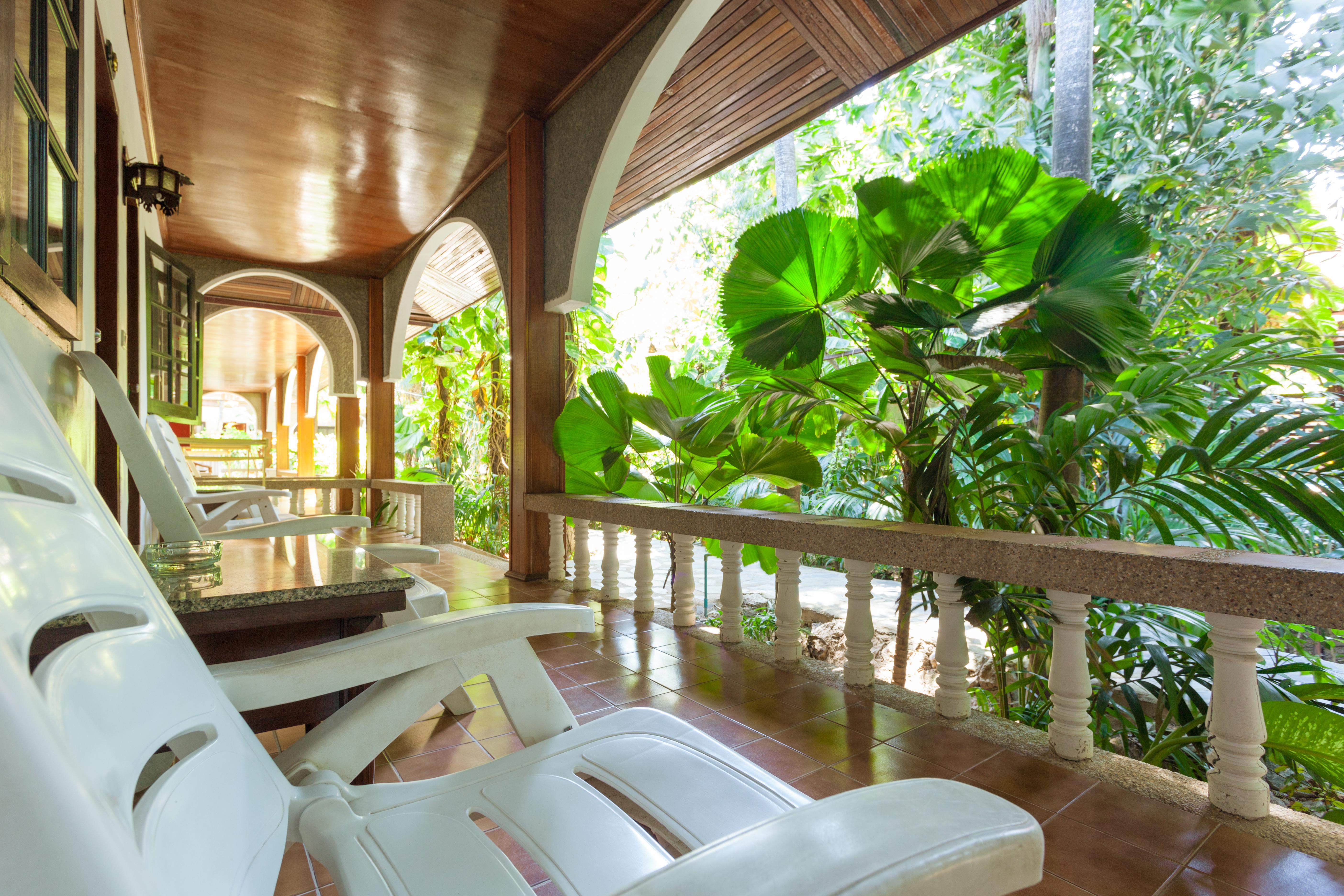 Tropica Bungalow Beach Hotel Patong Exterior foto