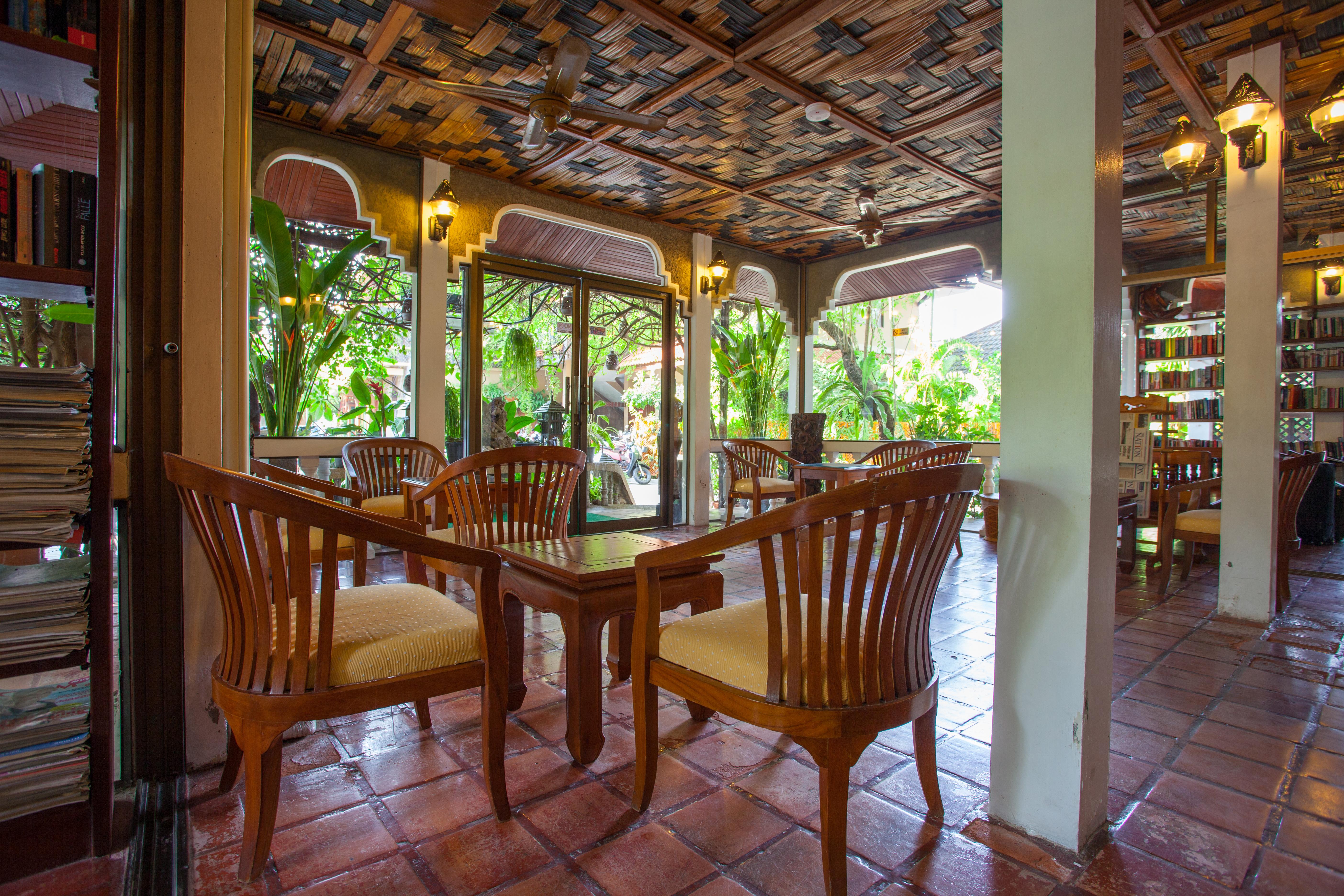 Tropica Bungalow Beach Hotel Patong Exterior foto