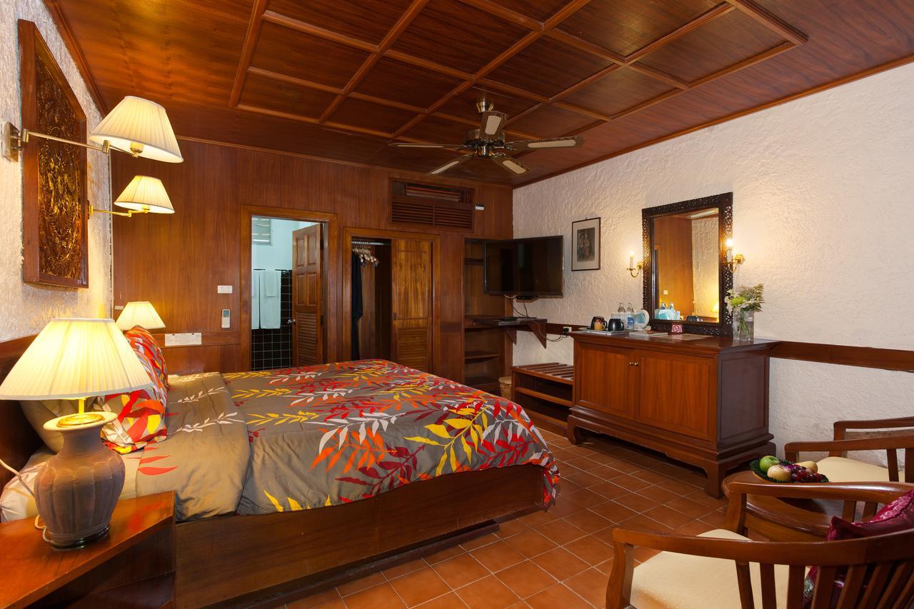 Tropica Bungalow Beach Hotel Patong Exterior foto