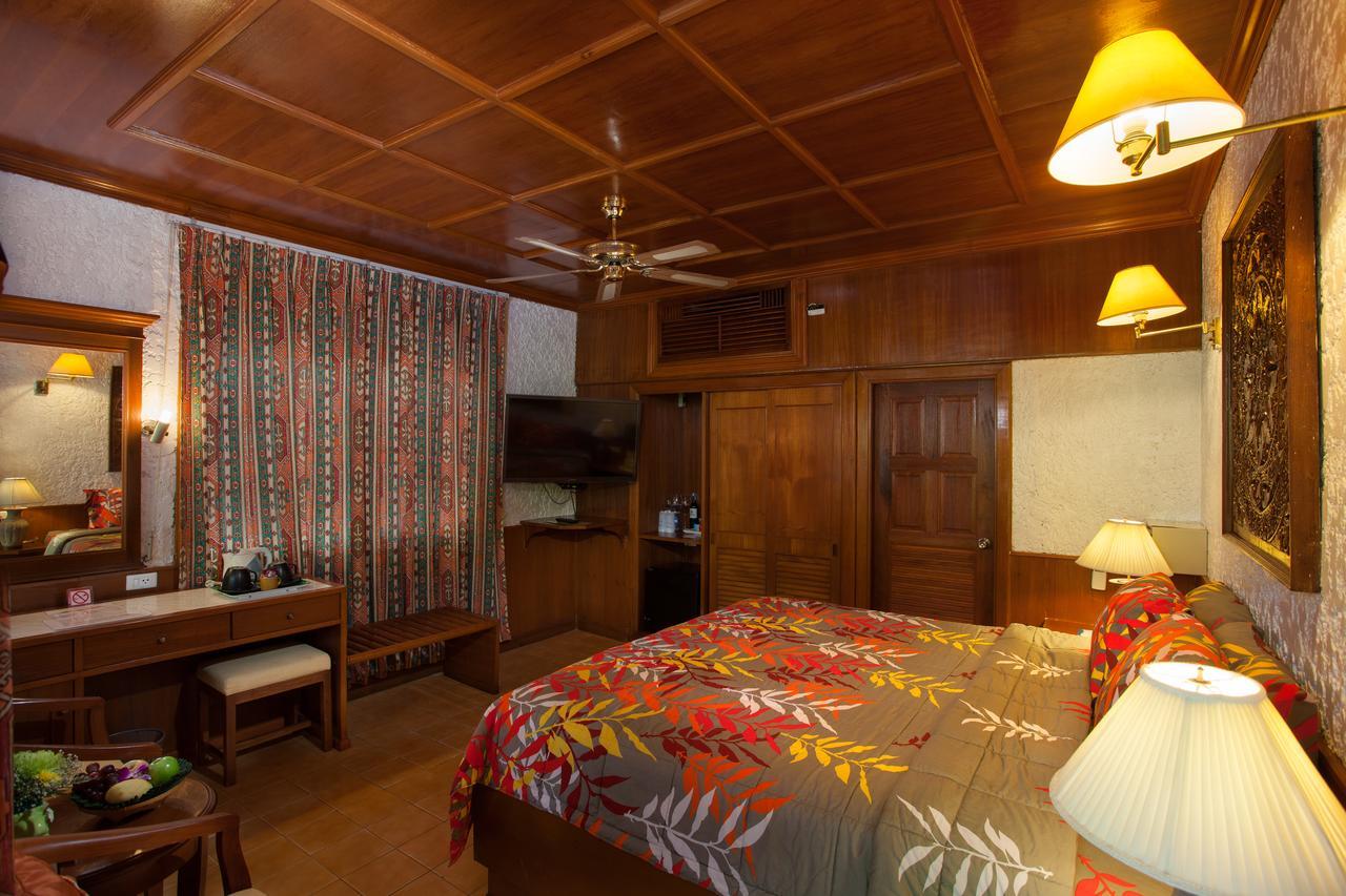 Tropica Bungalow Beach Hotel Patong Exterior foto